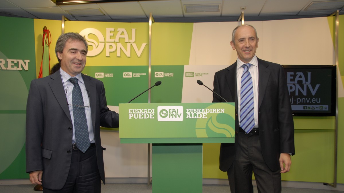 Joseba Aurrekoetxea eta Josu Erkoreka, EAJ-PNVk A20rako dituen helburuak aurkezten