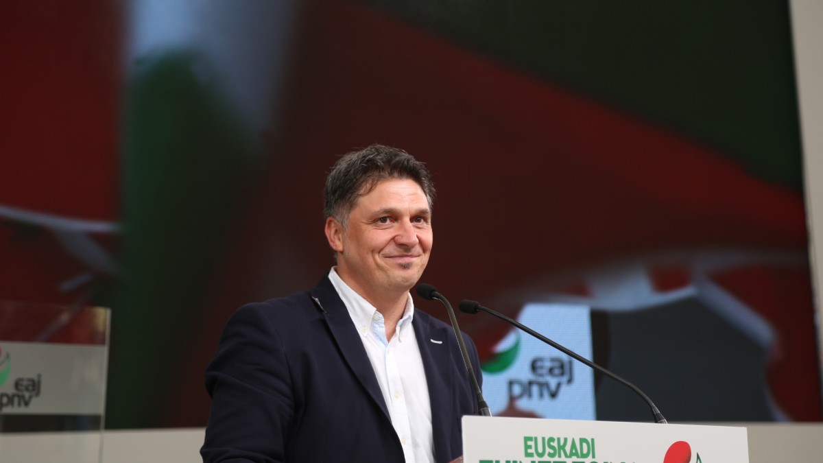 Mitin Basauri - Andoni Busquet Unai Rementeria Iñigo Urkullu Andoni Ortuzar