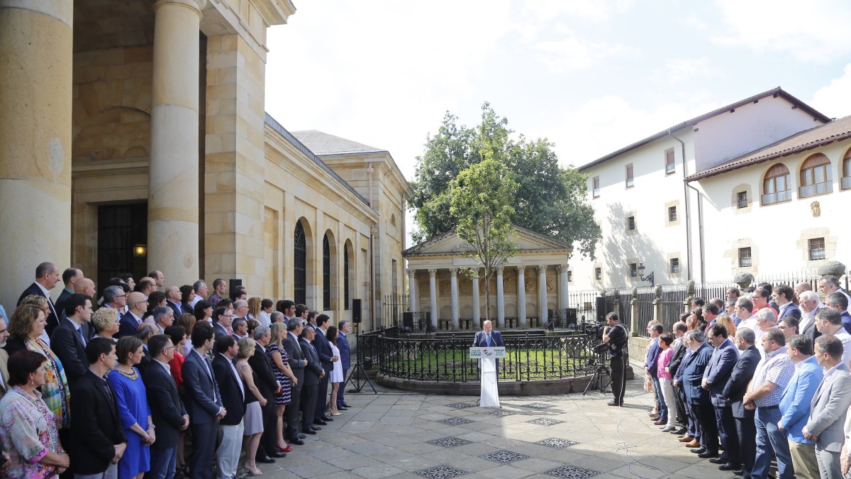 EAJ-PNV: 120 Años Haciendo Crecer Euskadi