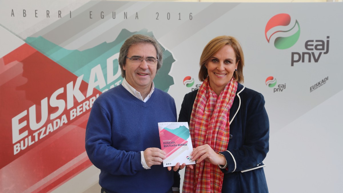 Aberri Eguna 2016 - Presentación - Euskadi bultzada berri bat