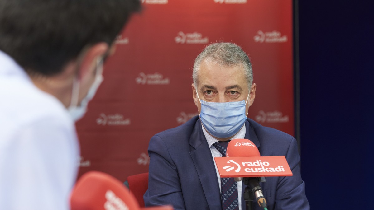 Lehendakari Iñigo Urkullu: “Estamos alerta porque es una situación inquietante que tratamos de afrontar desde el equilibrio para preservar la salud y la economía”