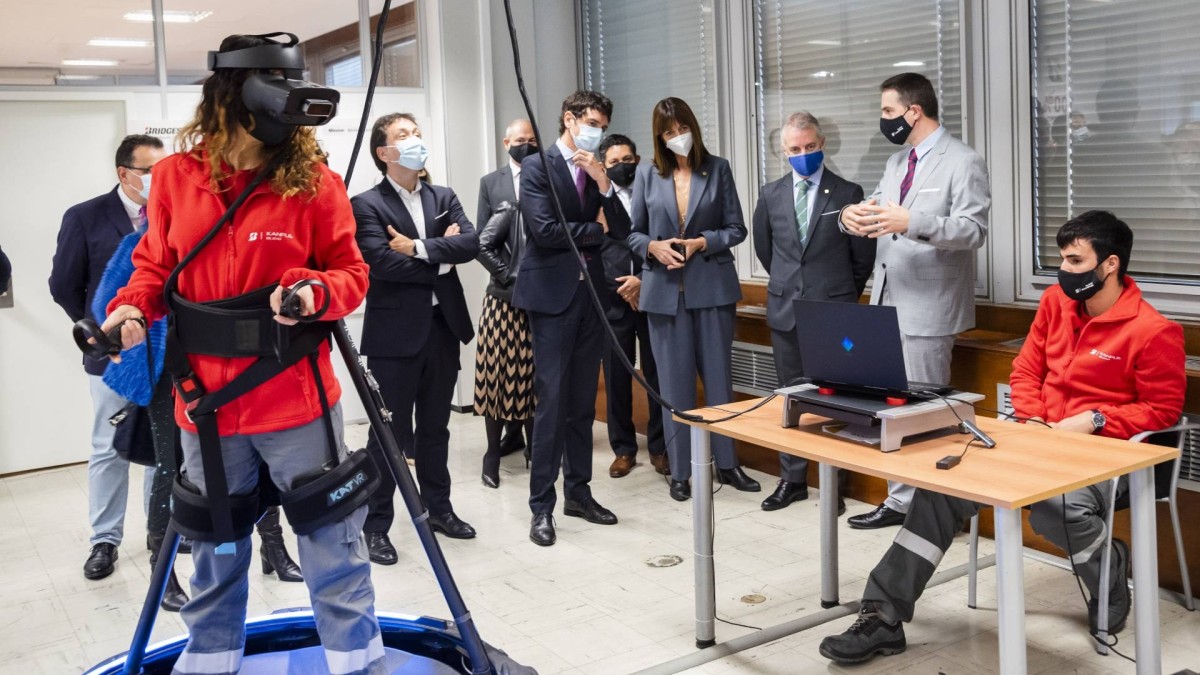 El Lehendakari Urkullu inaugura la primera escuela vasca de formación industrial, impulsada por Bridgestone