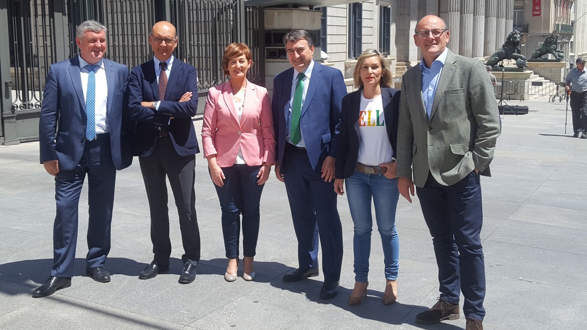 Euskal Taldeak amaiera ematen dio legealdiari 3.500tik gora alditan hitza hartu ondoren, ehunka ekimen aurkeztuta eta Euskadira lorpen historikoak ekarri ondoren 