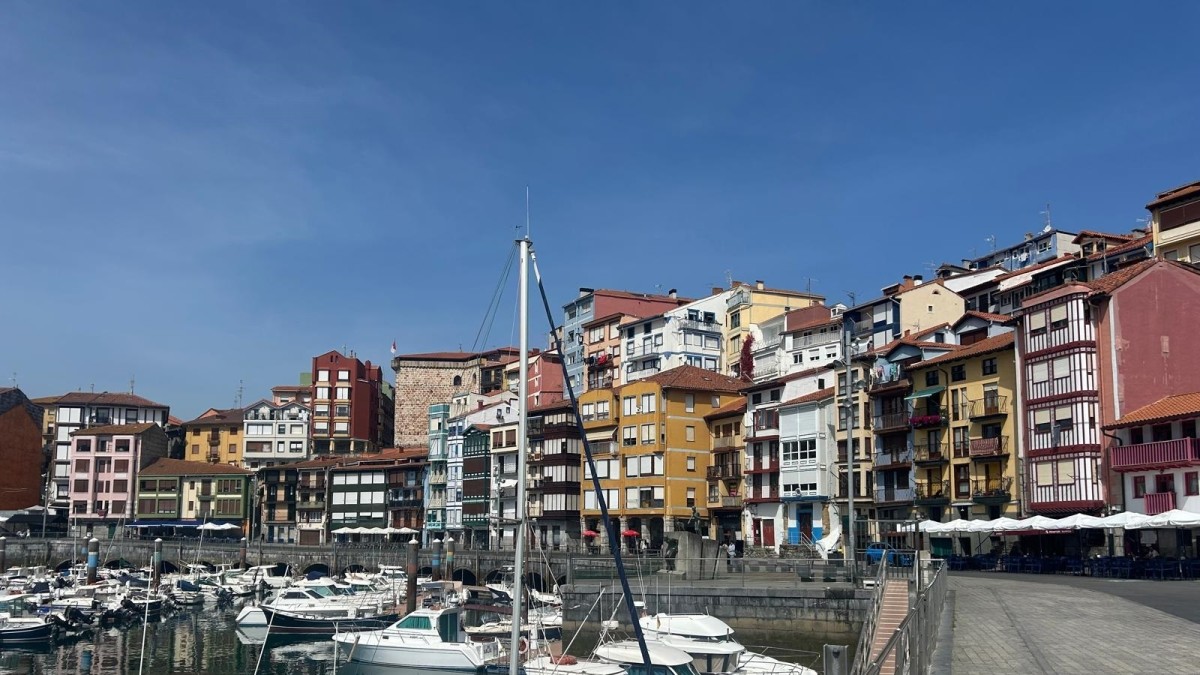 EAJ-PNV rechaza la ordenanza del Puerto Viejo por su impacto en vecinas y vecinos y por no garantizar un uso coherente del espacio