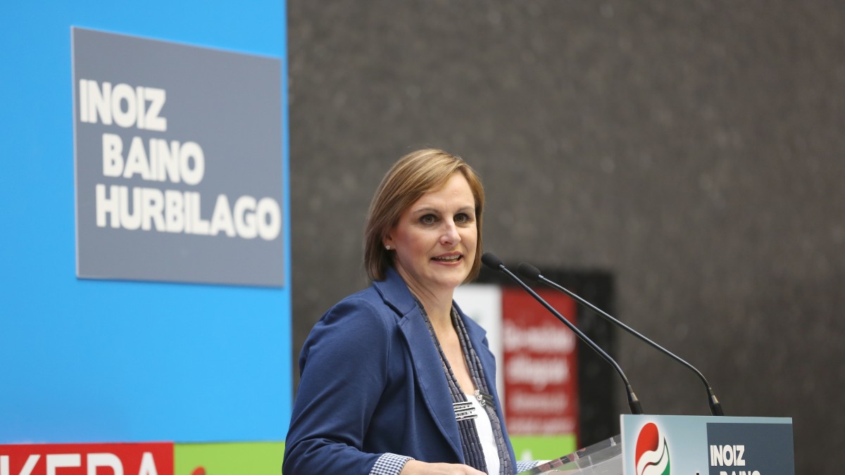 Atutxa: “Ezker Abertzaleari ispilu aurrean jartzeko ordua heldu zaio”
