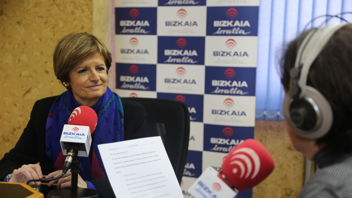 Pilar Ardanza llama a “levantar un fuerte muro para no correr el riesgo de que manden al garete lo que hemos conseguido”