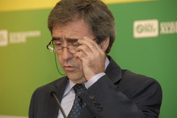 Joseba Aurrekoetxea eta Josu Erkoreka, EAJ-PNVk A20rako dituen helburuak aurkezten