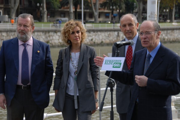 Josu Erkoreka, Aitor Esteban eta Pedro Azpiazu Bilboko udal taldearekin
