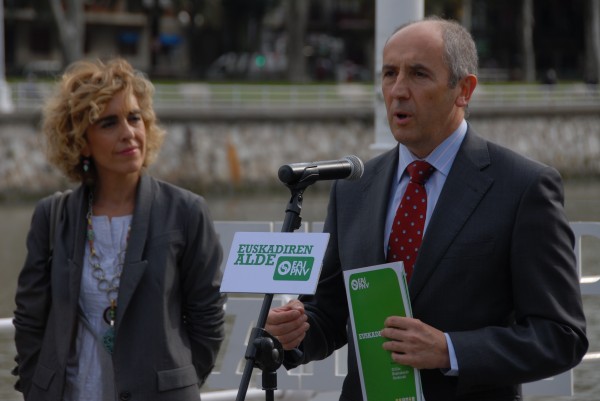 Josu Erkoreka, Aitor Esteban eta Pedro Azpiazu Bilboko udal taldearekin
