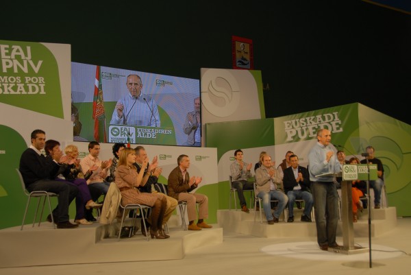 Iñigo Urkullu, Josu Erkoreka y resto candidaturas Congreso y Senado en Bermeo