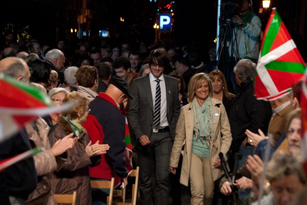Josu Erkoreka, Iñigo Urkullu y resto de candidaturas en el mitin de Barakaldo