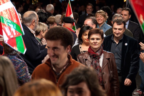 Josu Erkoreka, Iñigo Urkullu y resto de candidaturas en el mitin de Barakaldo