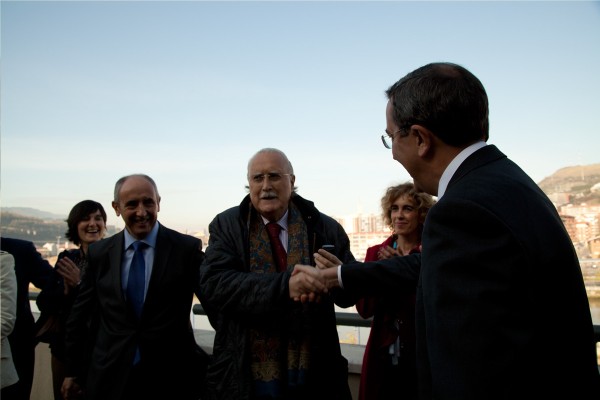 Josu Erkoreka e Iñaki Azkuna. Modelo EAJ-PNV