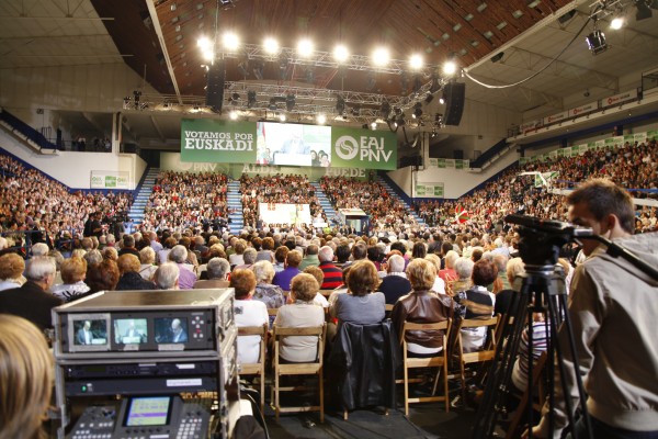 Acto de cierre de campaña en 
