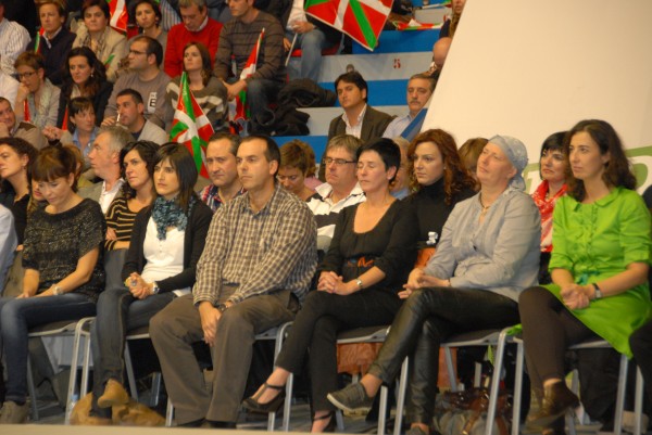 Iñigo Urkullu, Josu Erkoreka, Arantxa Tapia y Emilio Olabarria. Mitin de La Casilla