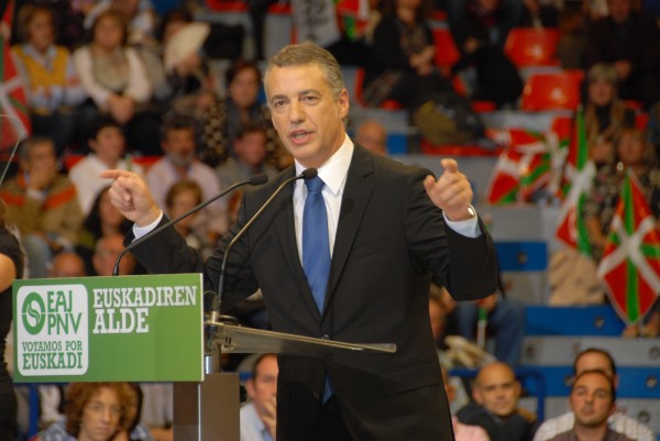 Iñigo Urkullu, Josu Erkoreka, Arantxa Tapia y Emilio Olabarria. Mitin de La Casilla
