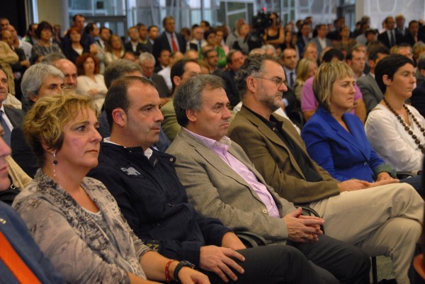 Urkullu: “Euskadi-ren defentsan hitza ematen dugu”
