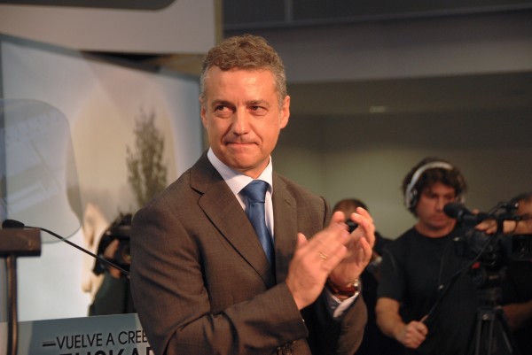 Urkullu: “Euskadi-ren defentsan hitza ematen dugu”