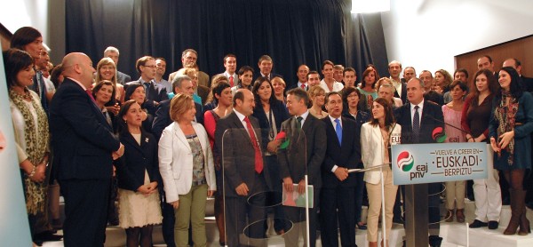Urkullu: “Nuestro primer compromiso es que la juventud tenga oportunidades en Euskadi”.