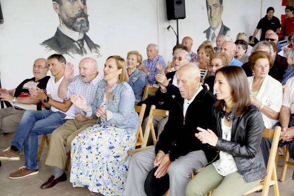 Itxaso Atutxa Erandio Goikoako Batzokiaren 35.urteurrenaren ekitaldian