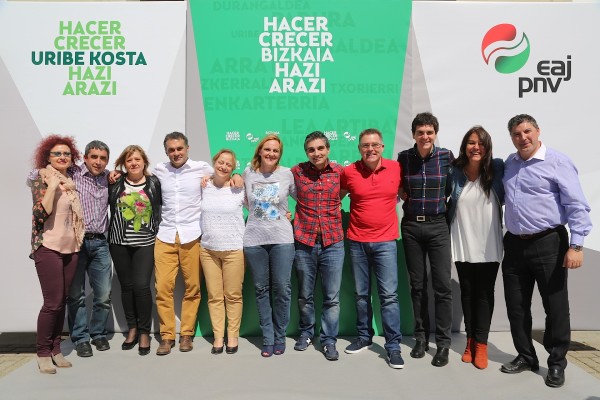 Presentación candidatos Uribe Kosta