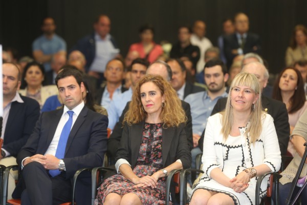 Imanol Pradales, Ibone Bengoetxea y Ana Otadui