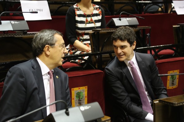 Las Juntas Generales de Bizkaia han quedado constituidas esta mañana en el pleno celebrado en la cas