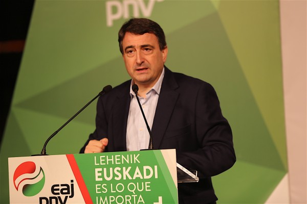 Mitina Sestaon - Aitor Esteban eta José Mari Cazalis