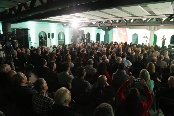 Aitor Esteban - Encuentro con la sociedad vizcaína