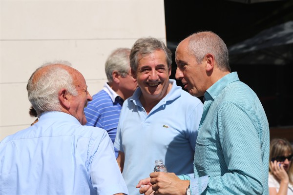 Josu Erkoreka, Leixuri Arrizabalaga, Jon Aiartza, Gotzone Sagardui, Aritz Abaroa y Unai Rementeria en Bakio