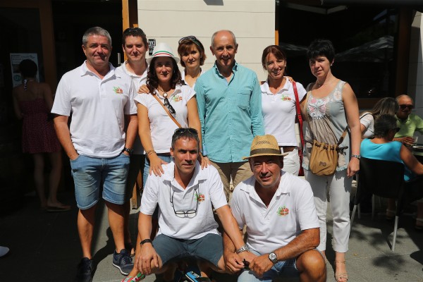 Josu Erkoreka, Leixuri Arrizabalaga, Jon Aiartza, Gotzone Sagardui, Aritz Abaroa y Unai Rementeria en Bakio