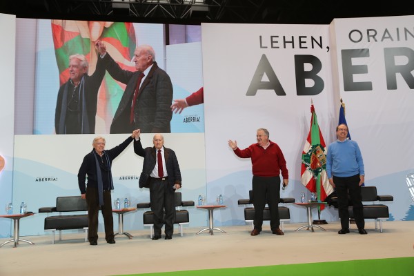 Iruñako Aberri Batzarraren 40. urteurrena
