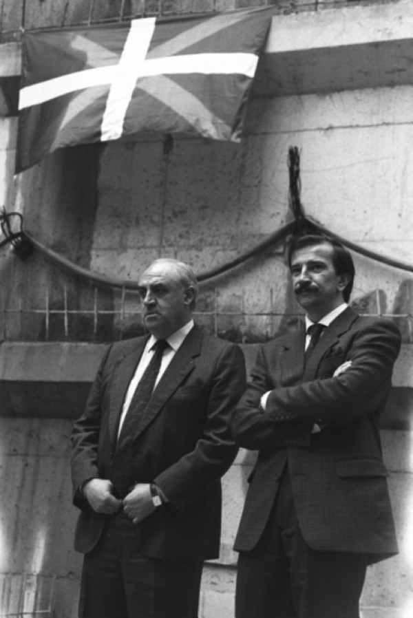 1991 La primera piedra se colocó el 13 de marzo de 1991 VI