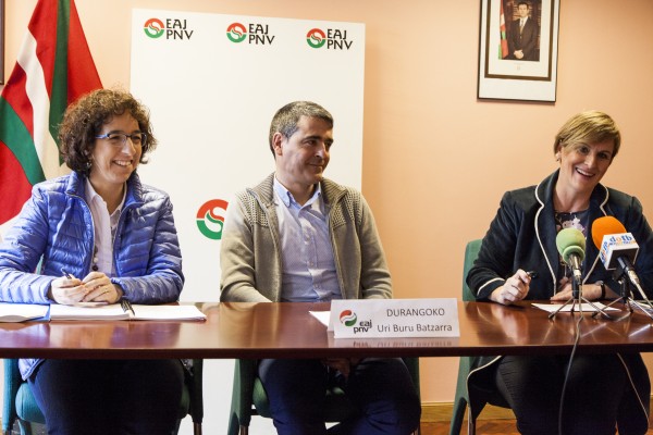 Durango - Aitziber Irigoras, Ander Gorrotxategi eta Itxaso Atutxa