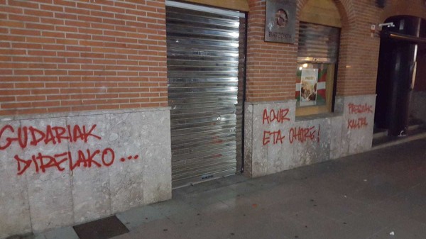 27.09.2018 Pintadas en el batzoki de Gernika-Lumo