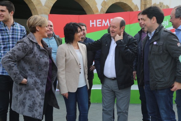 Padurako hautagaitzen aurkezpena