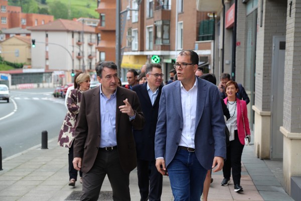 Aitor Esteban. Ezkerraldea eta Meatzaldeako Alkateekin topaketa. Ortuella