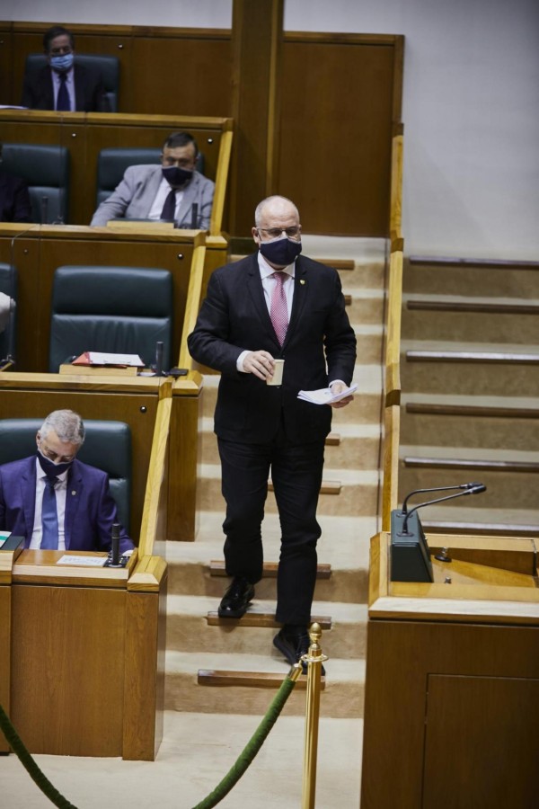 Pleno designación del lehendakari del Gobierno Vasco - 2020