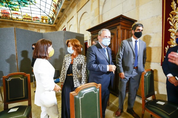 Lehendakari Iñigo Urkullu jura su cargo ante el árbol de Gernika - 2020