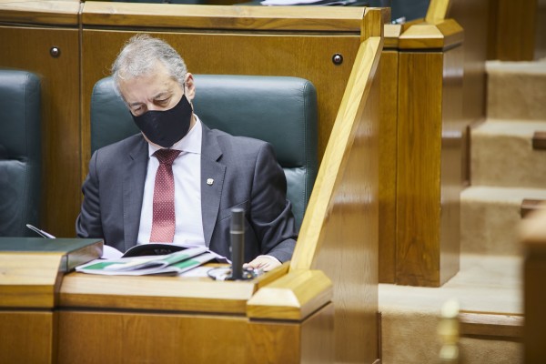 Pleno Ordinario en el Parlamento Vasco (15-10-2020)