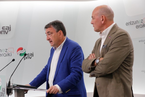 Aitor Esteban eta Joseba Agirretxea - Prentsaurrekoa. Ikus-entzunezko Legea