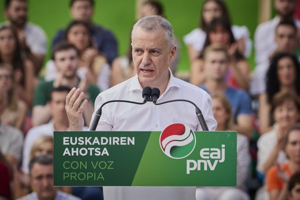 23-J Mitina Arenal Aitor Esteban, Maribel Vaquero, Mikel Legarda, Iñigo Urkullu, Andoni Ortuzar