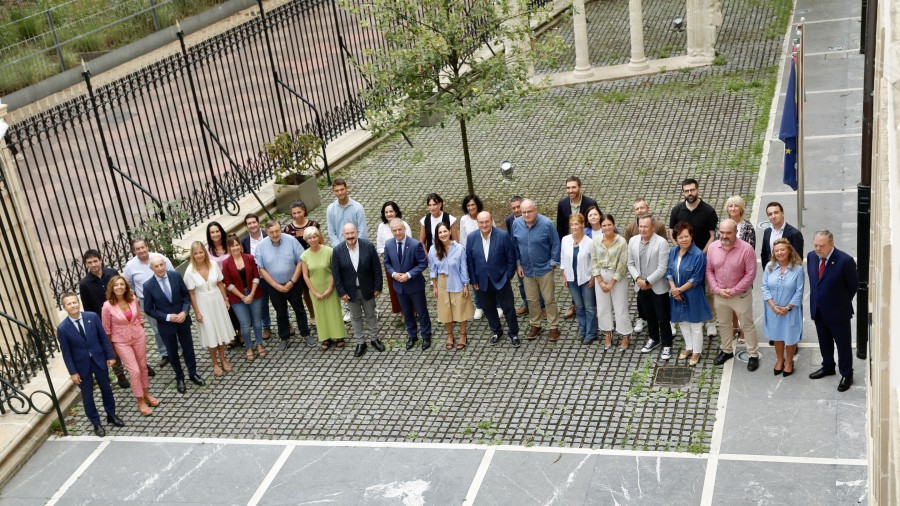 Reunión del grupo parlamentario de EAJ-PNV de cara al inicio del curso político