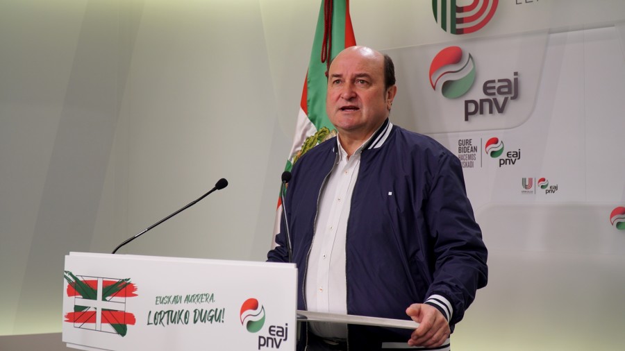 Ortuzar: “Herritarrak zaintzea eta babestea da gaur egun Aberria eraikitzeko modurik onena” 