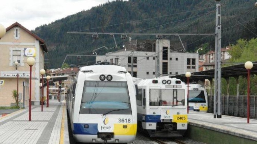 EAJ-PNV en Enkarterri presentará mociones en todos los Ayuntamientos para mejorar la calidad de las líneas ferroviarias que transcurren por la comarca