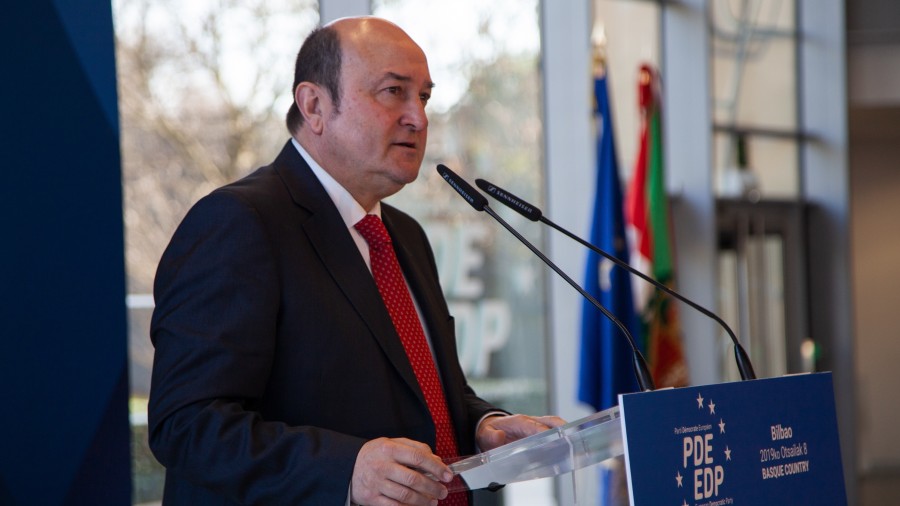 Ortuzar eta Atutxa dira ostiralean Erroman Europako Alderdi Demokrataren Kongresura joango den EAJ-PNVren ordezkaritzaren buru 