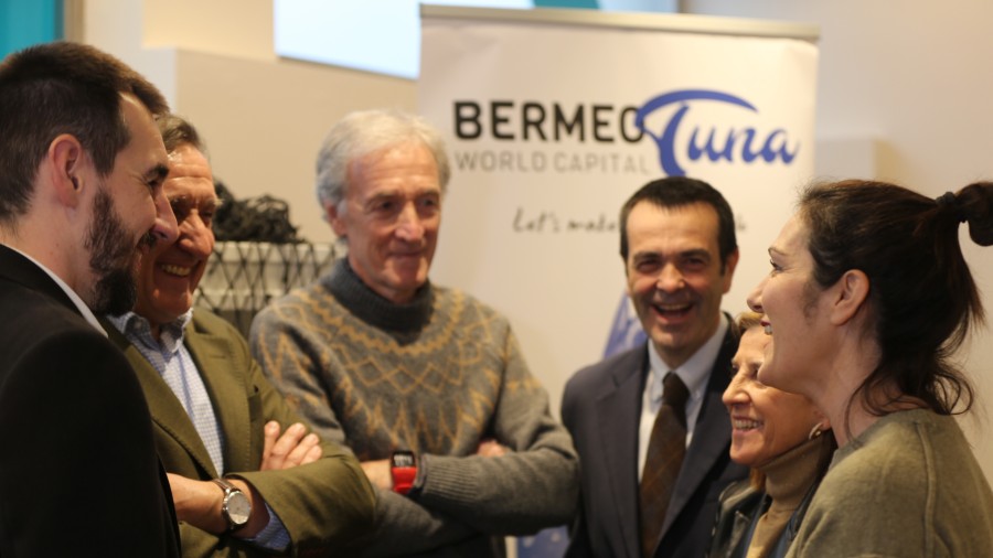 EAJ-PNV cierra filas con el sector pesquero vasco y se compromete a defender en Bruselas todas sus preocupaciones
