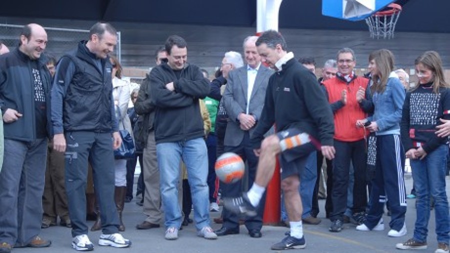 Fiesta del deporte para reivindicar la oficialidad de las selecciones vascas
