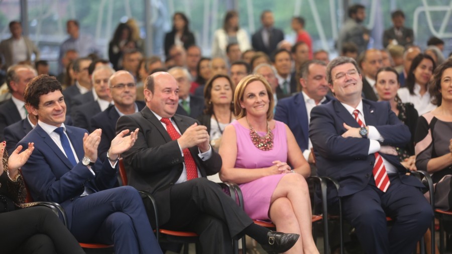 Itxaso Atutxak Rementeria eta Aburto hautagaiez esan du 