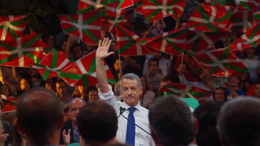 Iñigo Urkullu: “Mezu bat daukat euskal gazteentzako: merezi du parte hartzeak, bozkatzeak eta Euskadiren etorkizuna erabakitzeak”